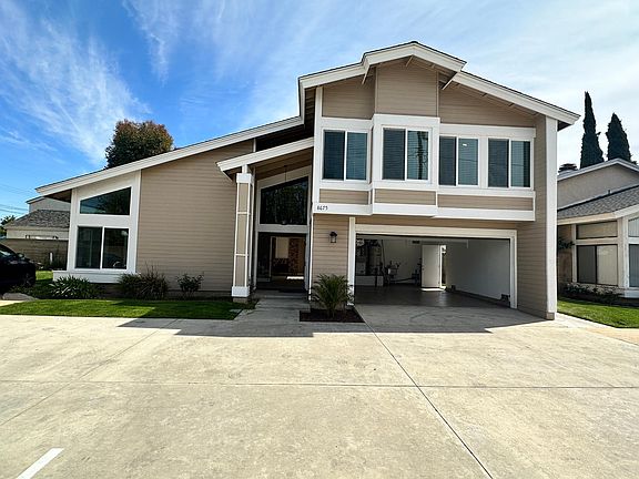 3rd image of 8675 Lampson Ave