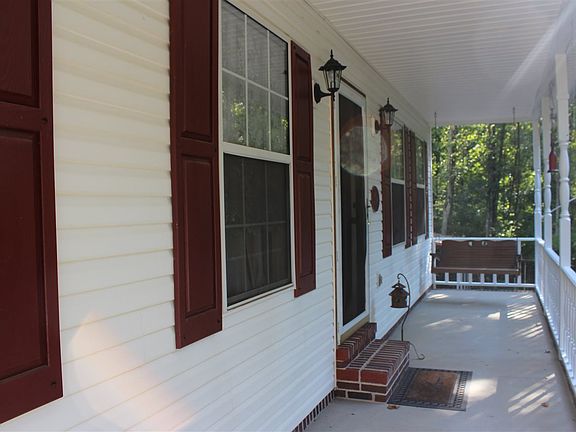 3rd image of 2504 Alisha Ave