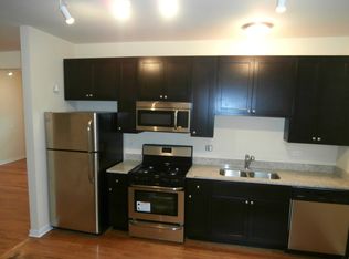 6971 N Greenview Ave APT 3N, Chicago, IL 60626