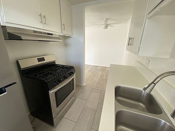 2nd image of 8456 Blackburn Ave APT 9
