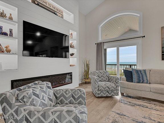 5th image of 1079 New River Inlet Road