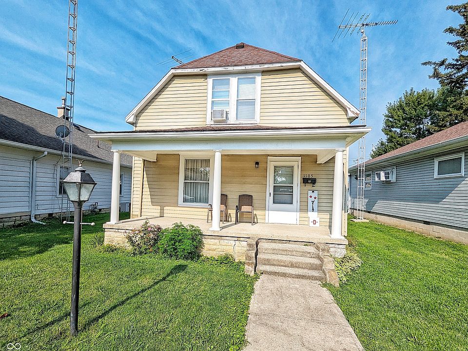 1105 N Willow St, Rushville, IN 46173 Zillow