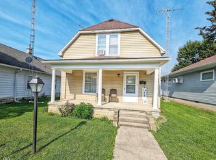 1105 N Willow St, Rushville, IN 46173