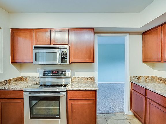 3rd image of 438 N Temple St