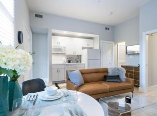 2110 R St NW #102, Washington, DC 20008