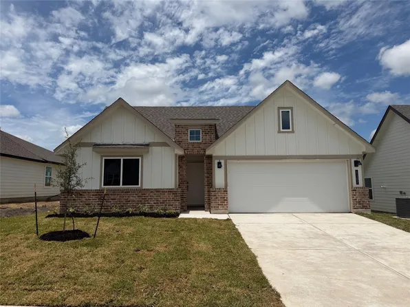 1107 Legrand St, Brenham, TX 77833