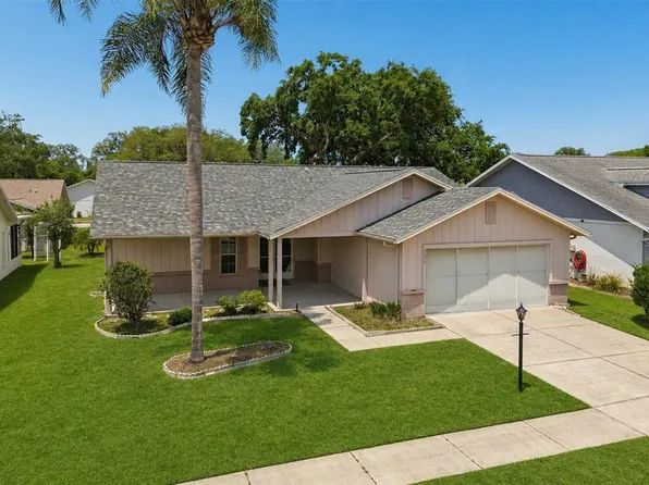 4643 Sandpointe Dr, New Port Richey, FL 34655