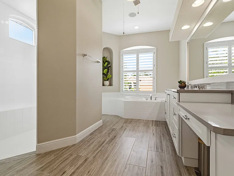 10622 Cheval Pl — Photo 11