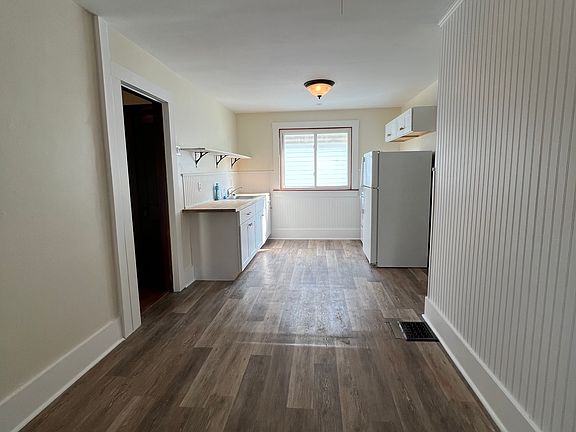 5th image of 2868 McKoon Ave #2
