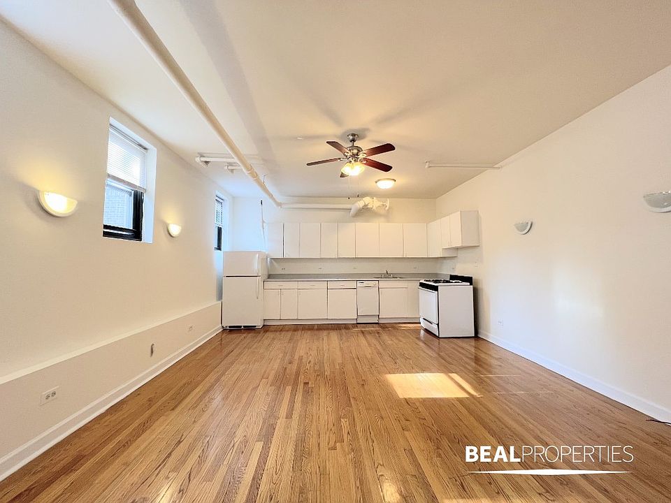 1st image of 816 W Waveland Ave APT 35