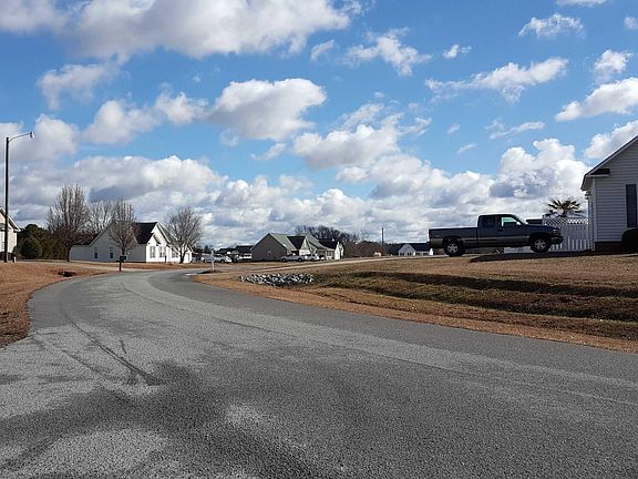 4th image of 2208 Widgeon Ct