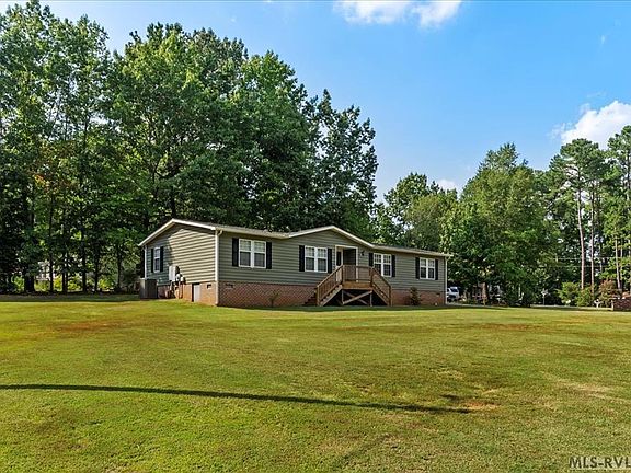 2nd image of 146 Sequoia Dr