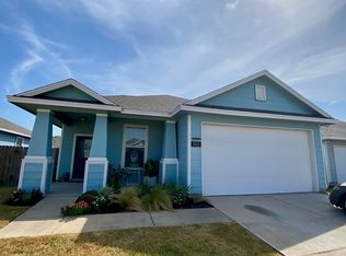 7413 Russ Ln, Corpus Christi, TX 78414