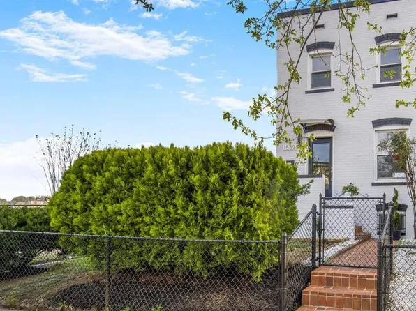 1539 K St SE, Washington, DC 20003