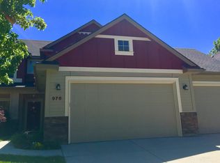 978 N Shadowfox Ave, Eagle, ID 83616