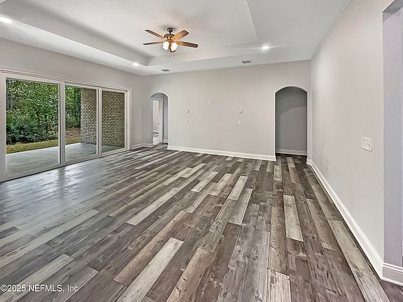 3rd image of 11277 SADDLE CLUB Drive