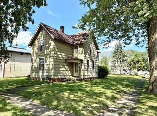 624 Prospect St, Bucyrus, OH 44820
