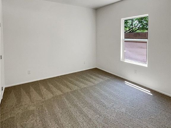 5th image of 7537 Crested Moon St