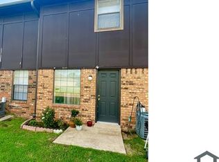 1300 High Meadows Dr, Norman, OK 73071