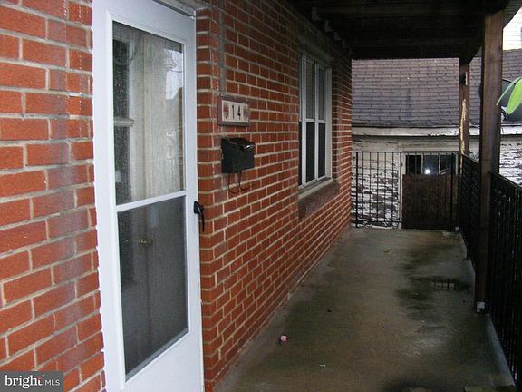 5th image of 14 S College St