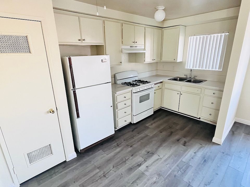 2nd image of 440 S San Jose Ave #H