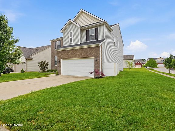 3rd image of 17100 Creek Vista Ct