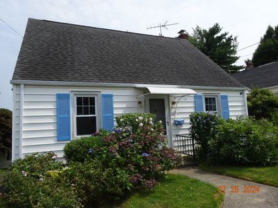 40 Magnolia Avenue, West Haven, CT, 06516