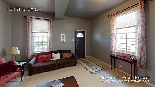 1319 U St SE Photo 1