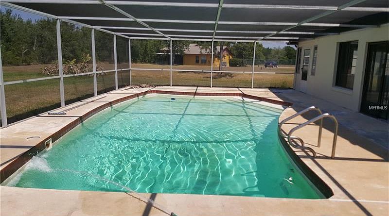 2nd image of 707 Green Ct