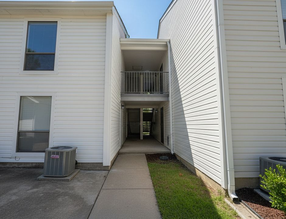 1st image of 2782 Mojave Pl APT 1