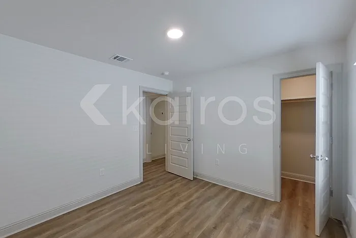 8118 Hendrick Dr — Photo 15