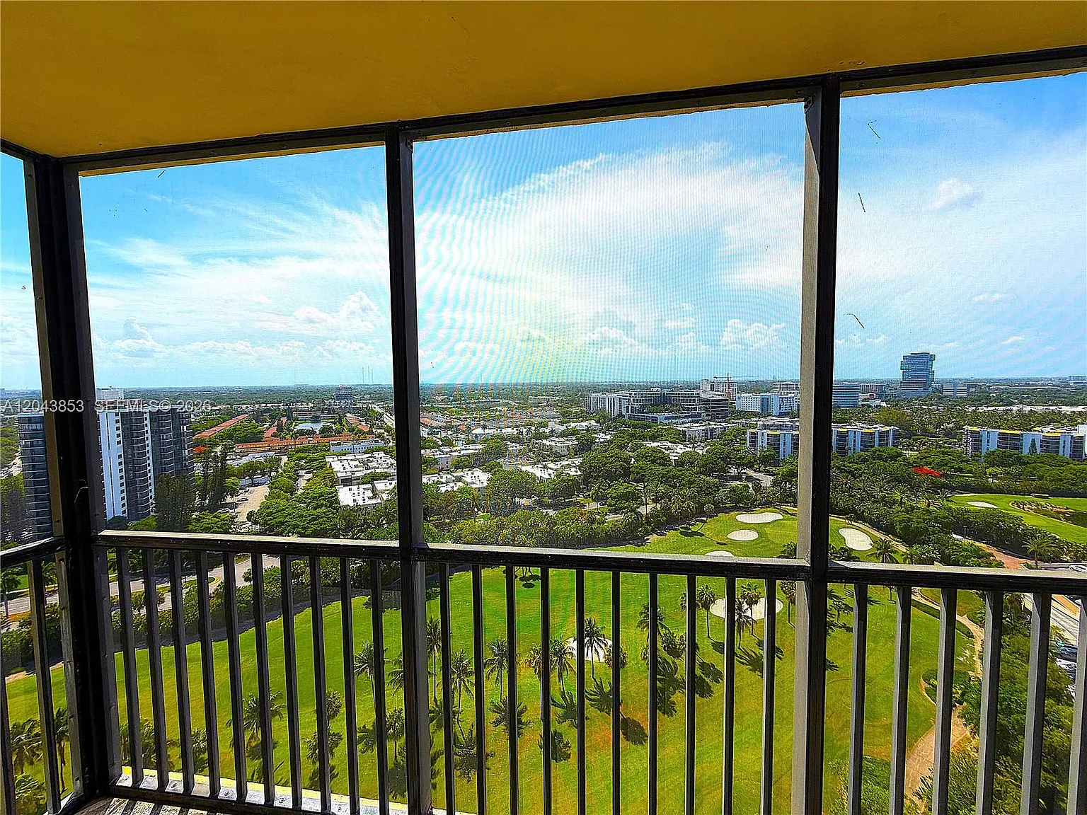 Coronado Condo- Tower I — Photo 2