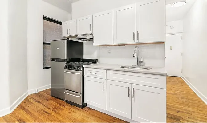 Rented by Compass | media 6