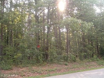 2nd image of 15241 Comfort Ln