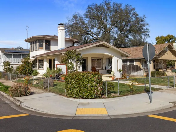 302 Laurel Ave, Oakdale, CA 95361