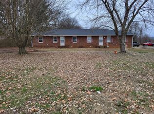 2717 Blackman Rd, Murfreesboro, TN 37129