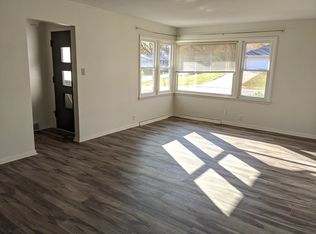 1205 S Homestead Ave, Freeport, IL 61032