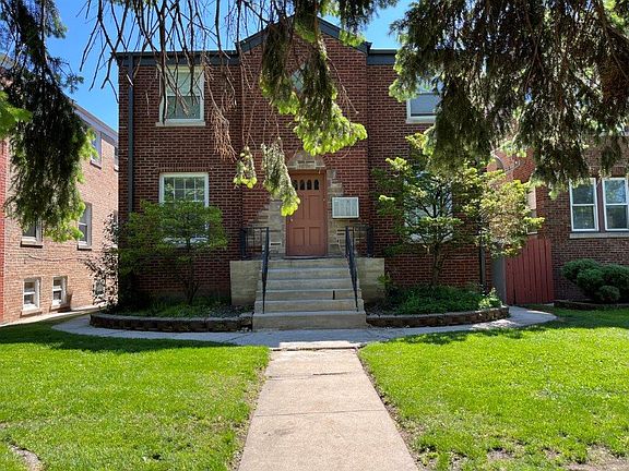 2nd image of 2229 N Harlem Ave