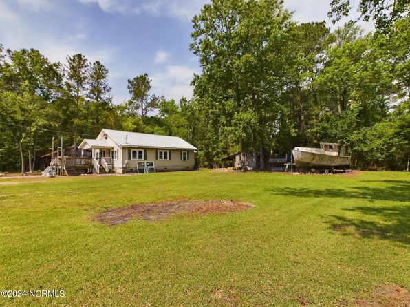 559 Hobucken School Road, Hobucken, NC 28537