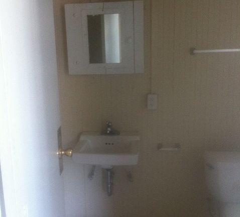 4th image of 125 Coloma St #129