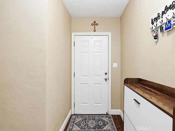 3rd image of 6698 Montclair Dr