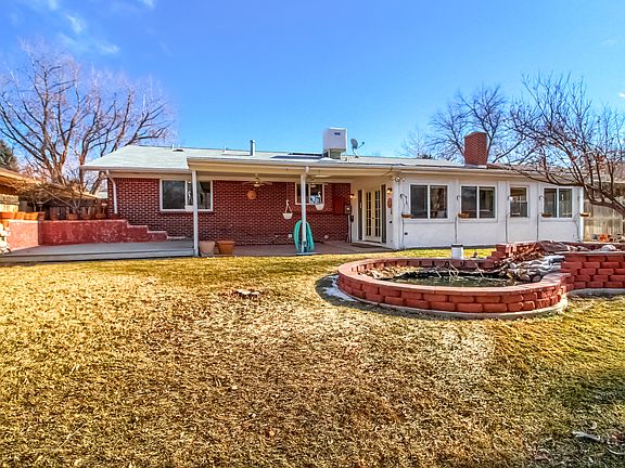 3rd image of 2431 S Newberry Ct