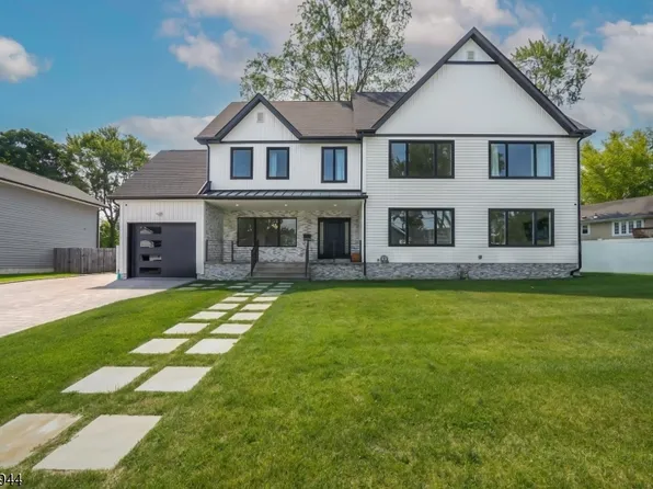 17 Meadow Rd, Clark Twp., NJ 07066