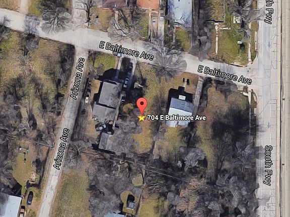 2nd image of 704 E Baltimore Ave