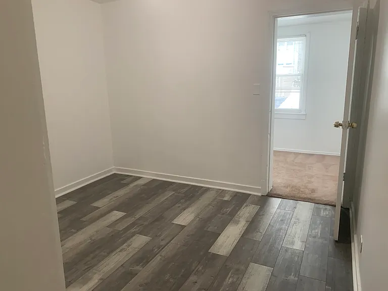 4919 Hull St #1E — Photo 10