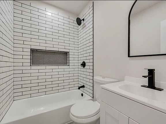 2nd image of 1608 Andrew Ave #1