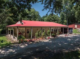 1215 Parker Rd, Saint Joseph, MO 64504