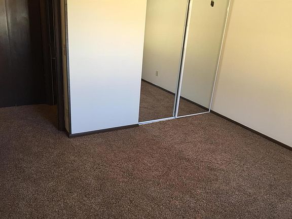 4th image of 1608 Hill St APT A