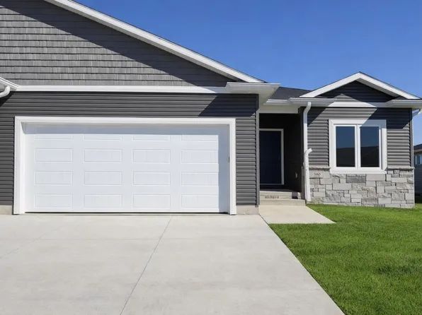 3183 Adele Dr, Columbus, NE 68601