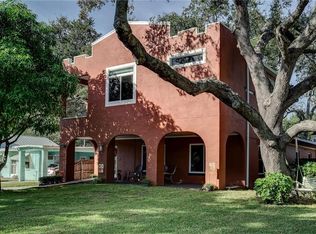 1052 Commodore St, Clearwater, FL 33755